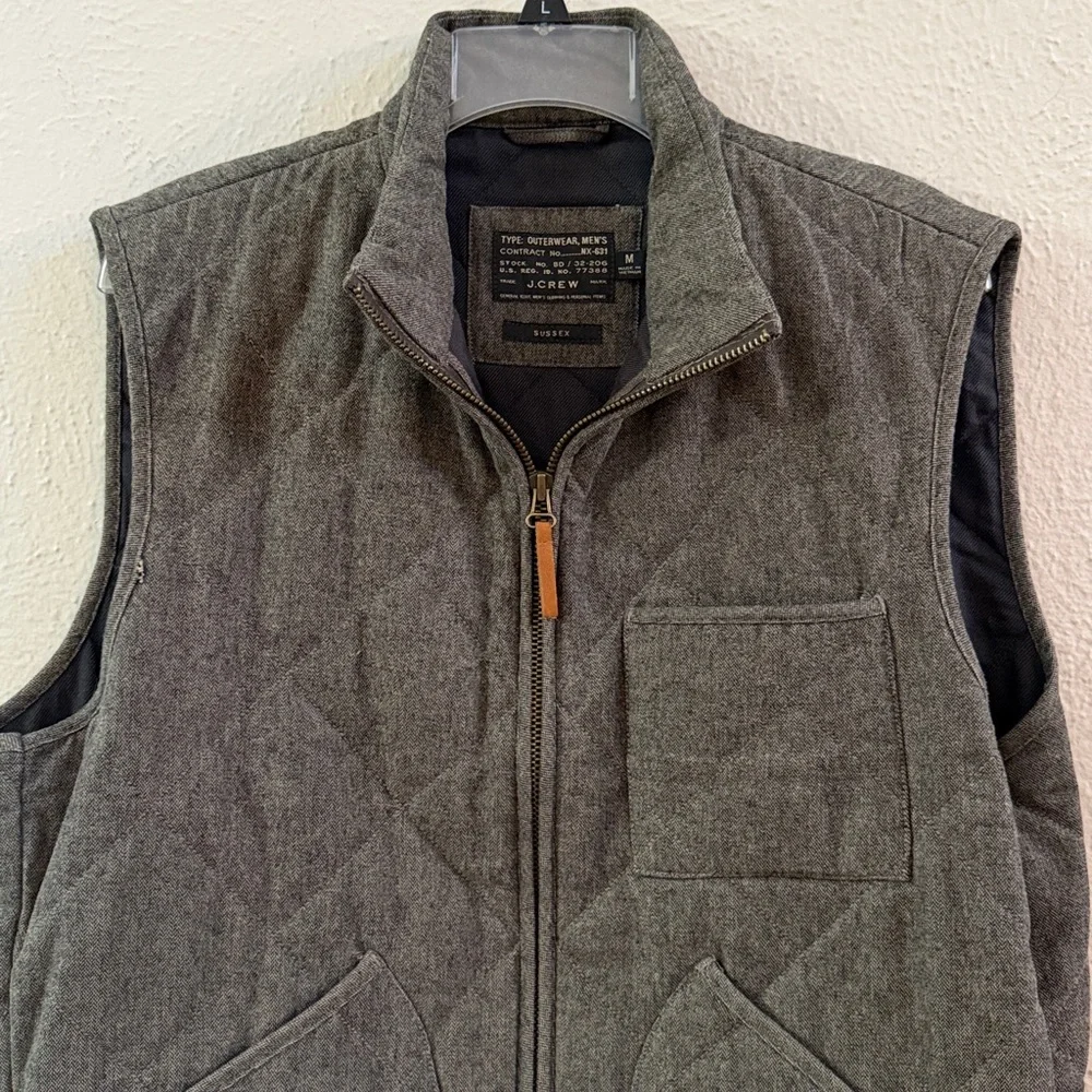 J Crew brownish gray tweed quilted vest
